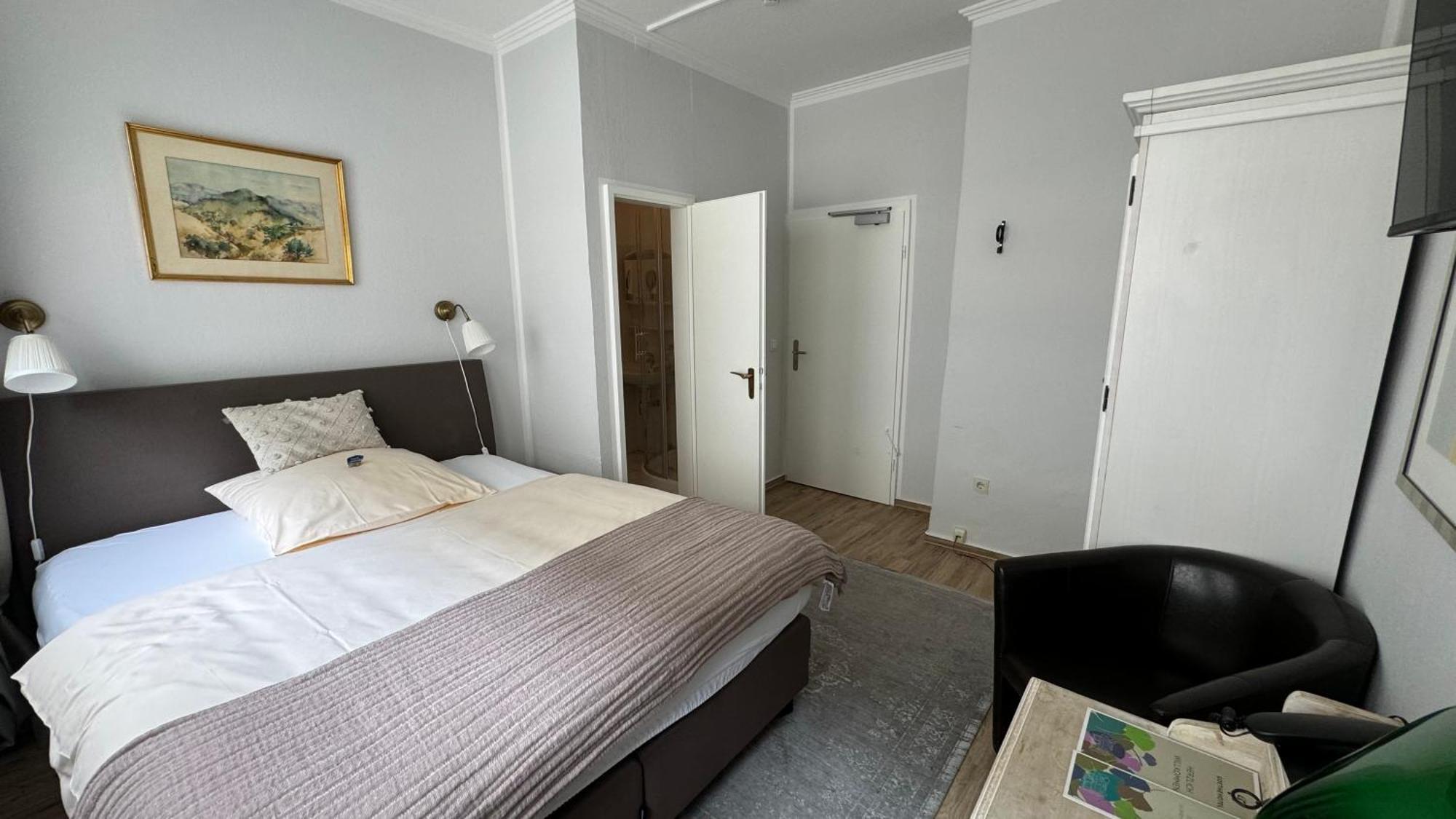 Goethe Hotel Бад-Пирмонт Номер фото