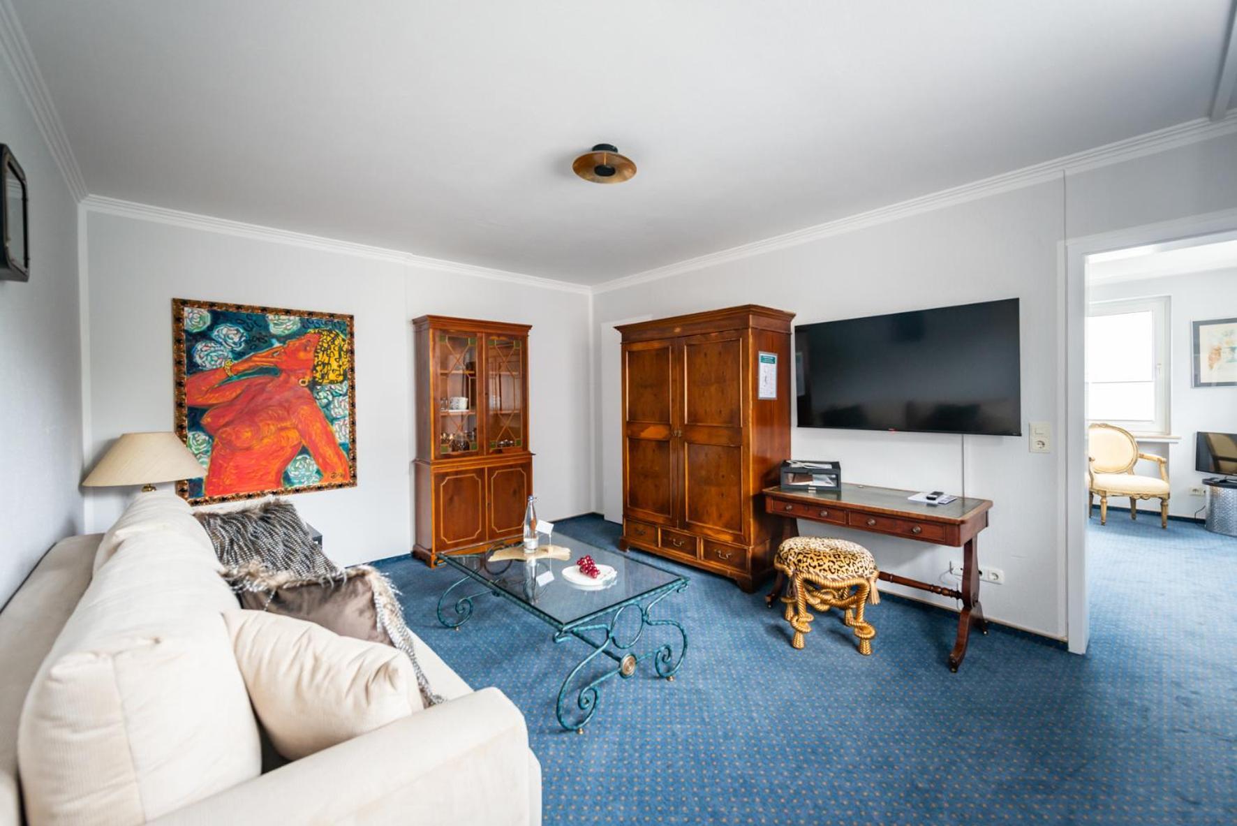 Goethe Hotel Бад-Пирмонт Экстерьер фото