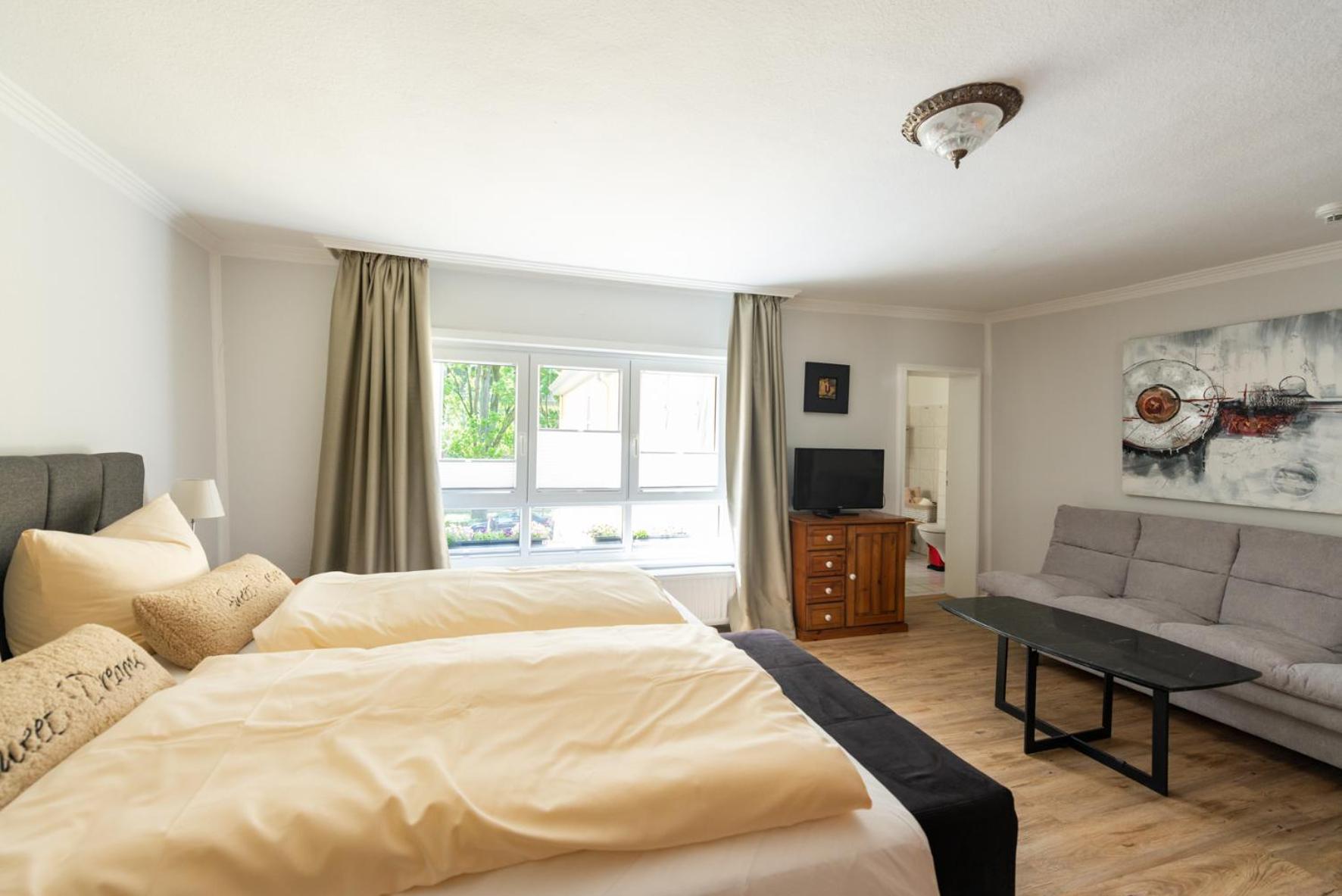 Goethe Hotel Бад-Пирмонт Номер фото